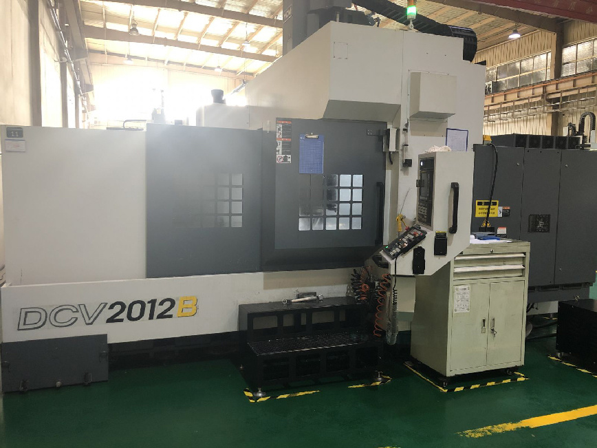 Vertical Machining Center